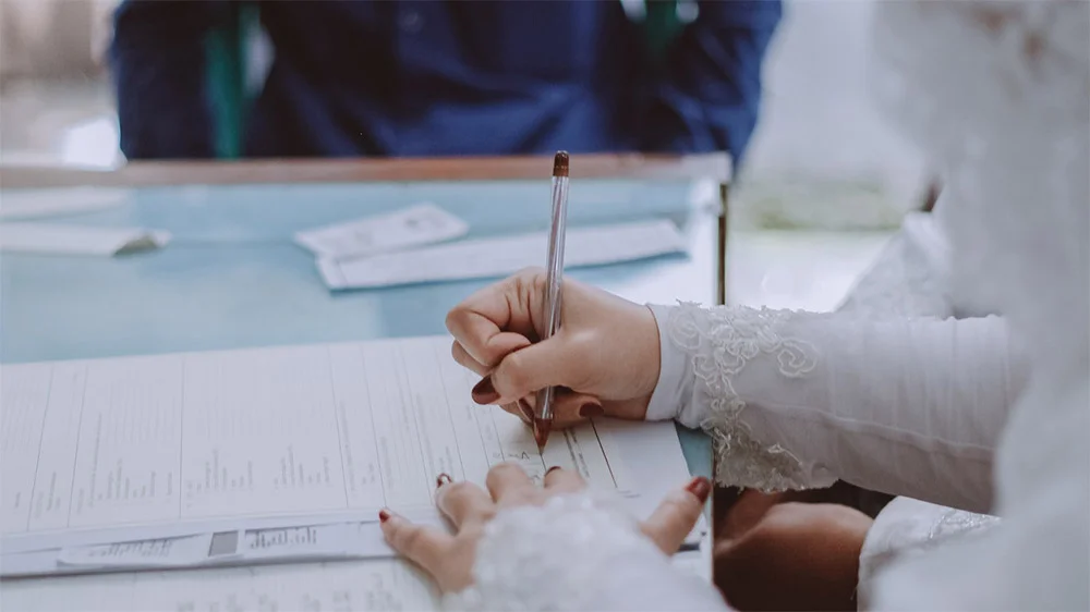 ترجمه سند ازدواج در دارالترجمه پارسین