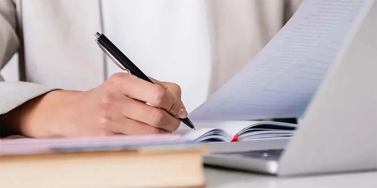 Final steps for document verification at the Spanish Embassy certified translation office